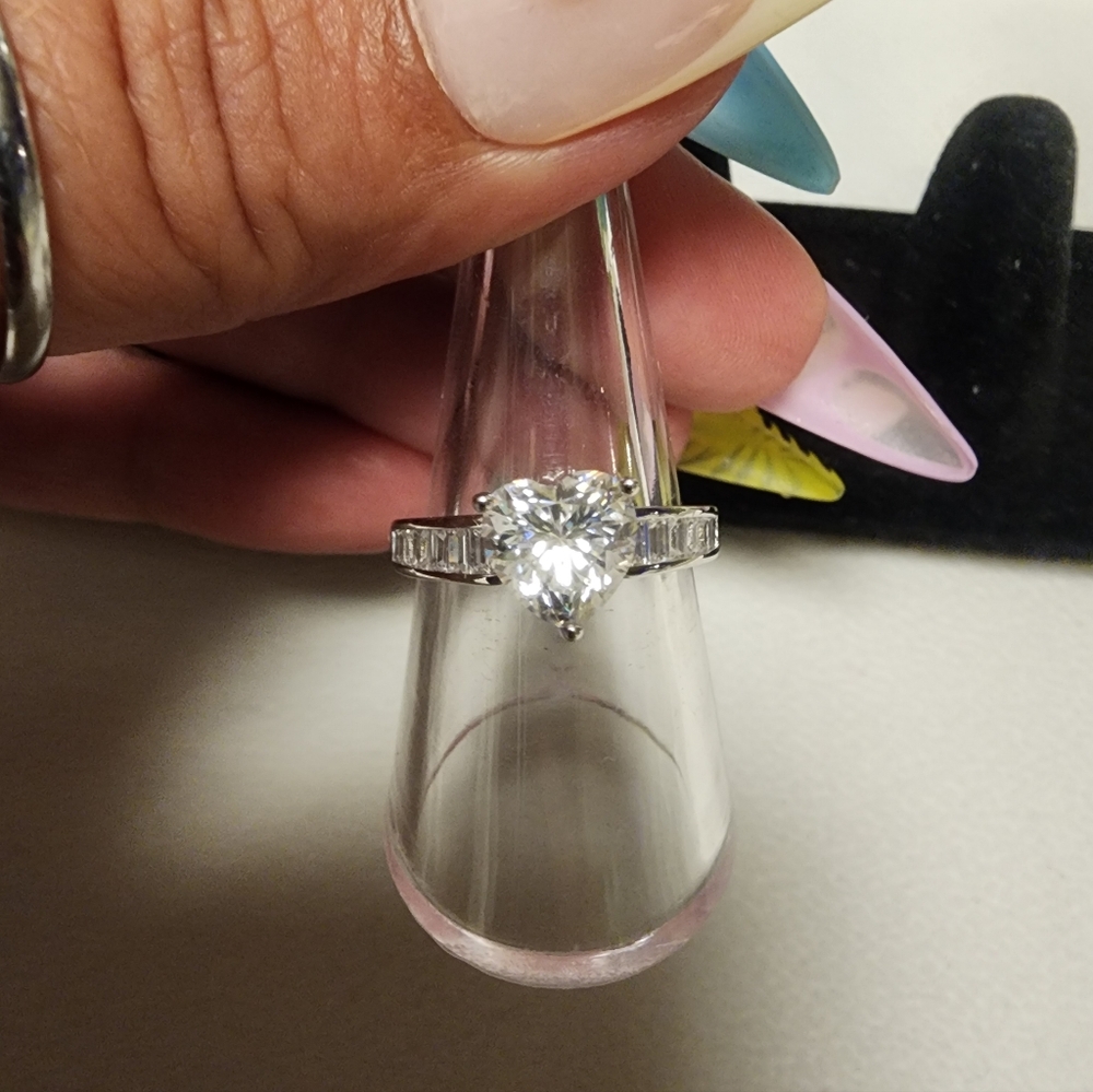 Elegant Sterling Silver 2ct Heart-Shaped Moissanite Ring